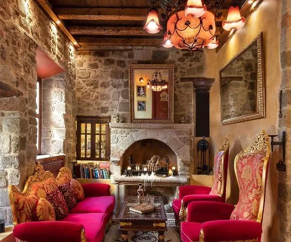 Nikos Takis Fashion Boutique Hotel