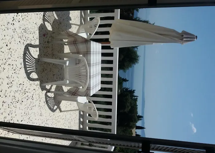Apostolos & Eleni Family Apartments
