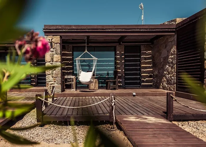 Keros Blue - Luxury In Wilderness