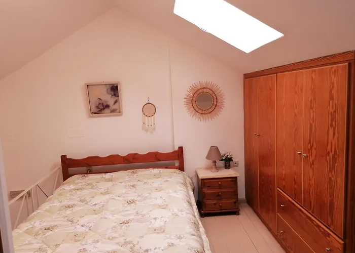 Theos Apartments