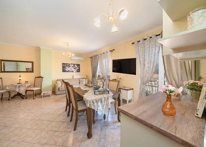 Aigli Elegant Sea View Apartment In Argostoli