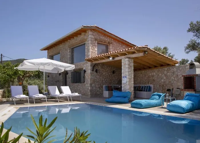 Dell Mar Stone House