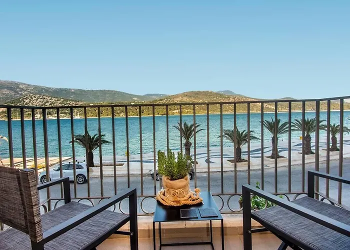 A & B Minimal Suite With Sea View In Argostoli