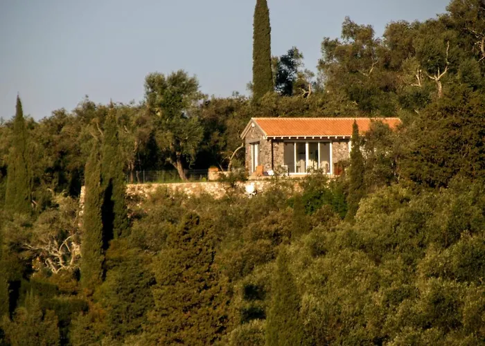 Natur-Steinhaus Mit Meerblick: Hell, Ruhig, Exklusiv, Strandnah