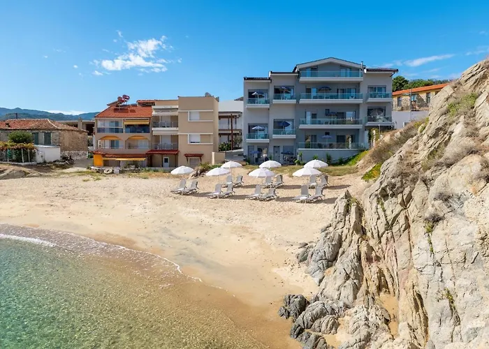 Almare Seaside Studios & Suites - Sarti Sithonia