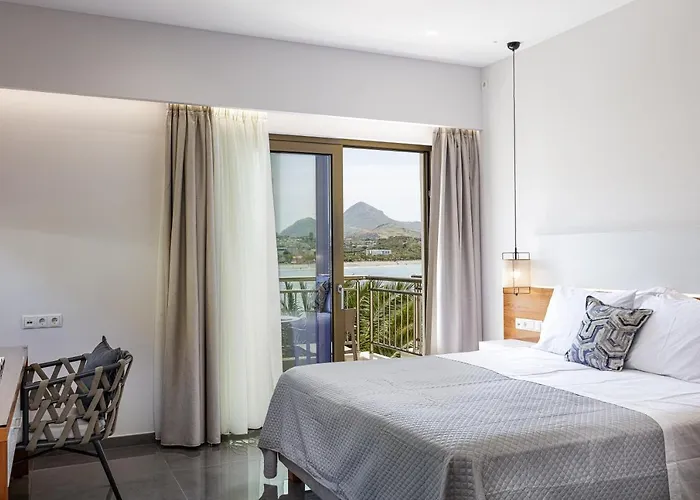 Sea View Suite \