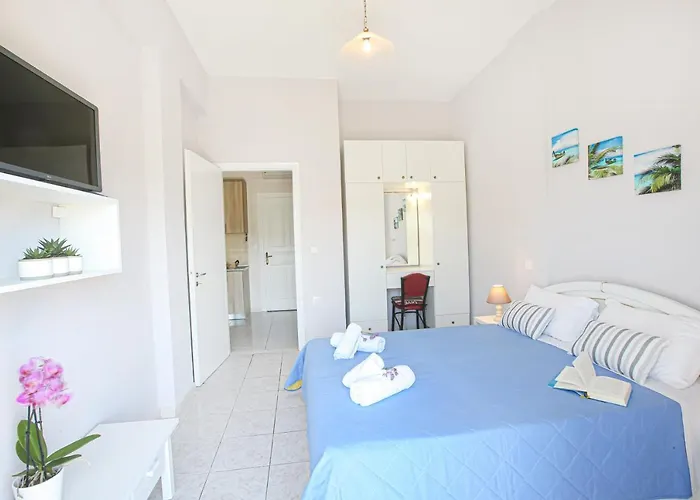 Angela\'S House By The Sea