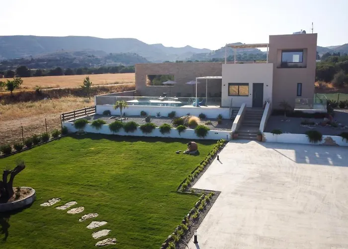 Ds Luxury House