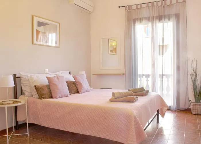 Ayerina Ground Floor Apartment