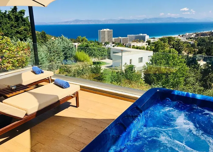 Flyviewflatsblue Privatehottub With Seaview