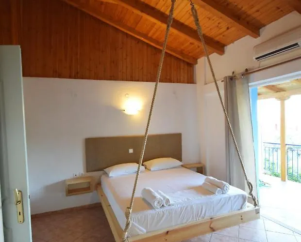 Elena\'S Family Apartments