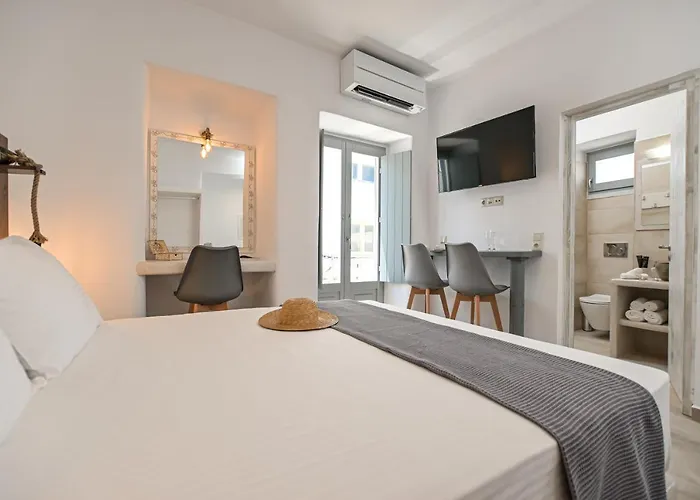 Venetian Suites II