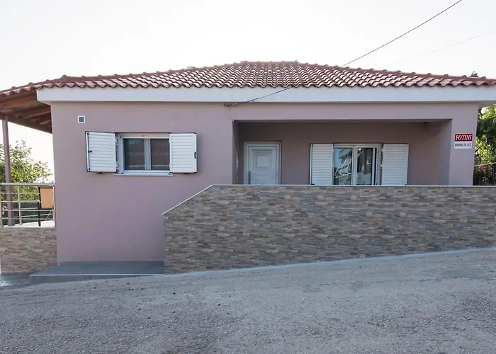 Fotini Apartments