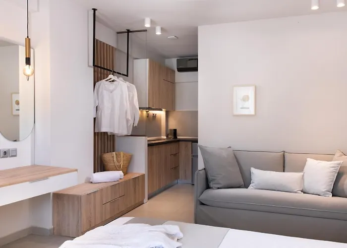 Afros Suites