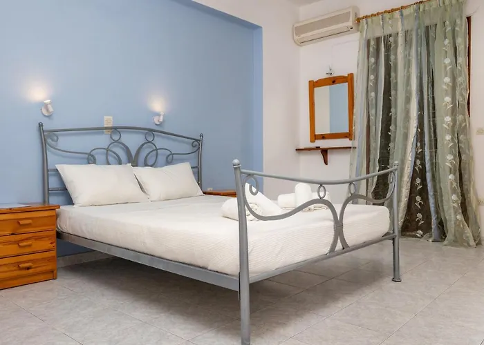 Depis Economy Studios & Apartments