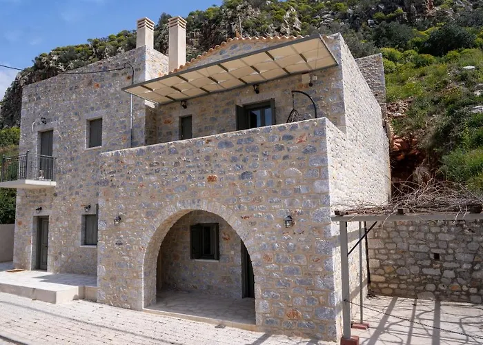 Alexandra\'S House