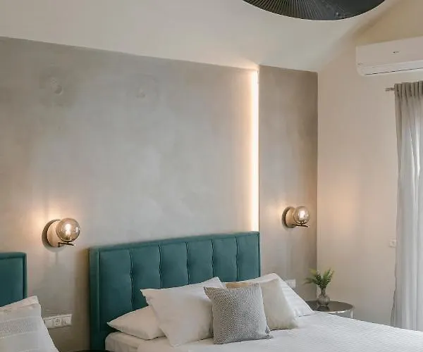 Socrates Apartments