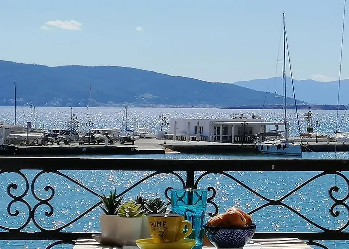 Aegina Port Apt 3