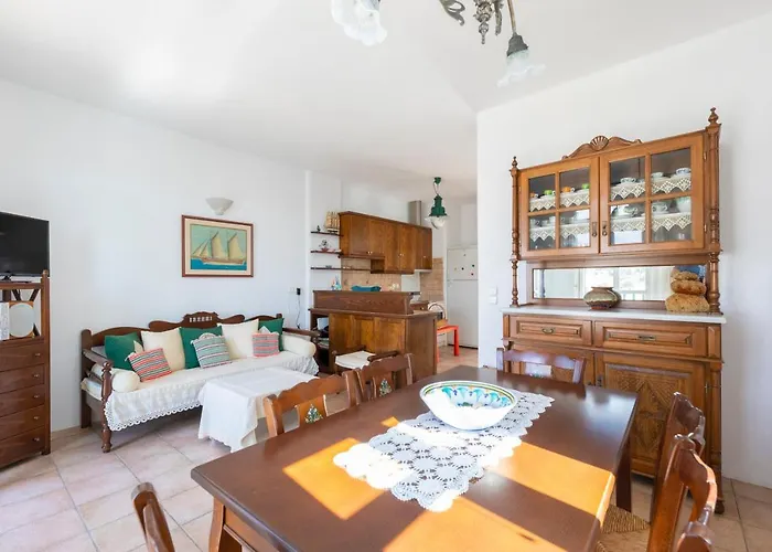 Piso Livadi Paros Seafront Holiday Home Casa Alena