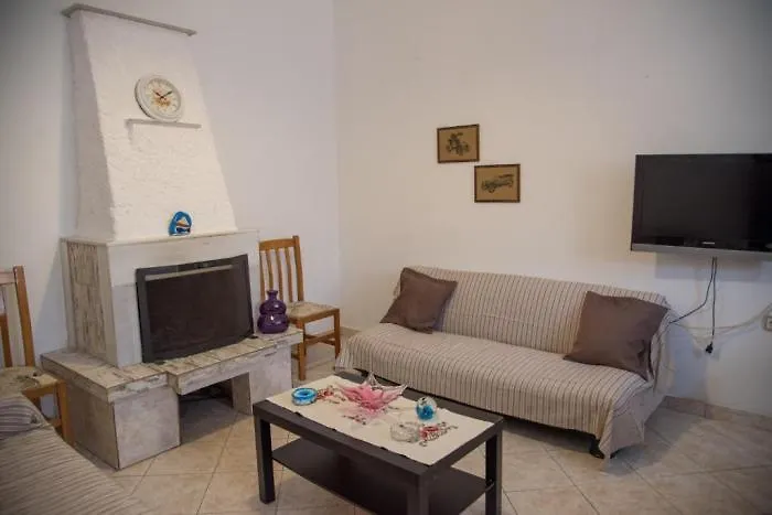 Sette Isole Countryside Apartment