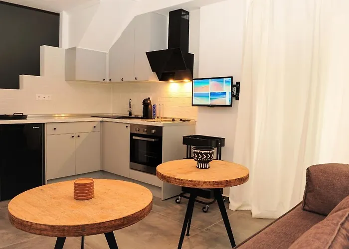 Evia Greece Summer Suites - Halkidiki Suites Com