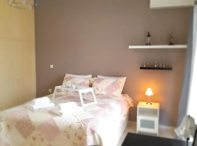 Irinis Apartment In Kalamata