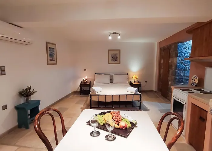 Grande Grotta House