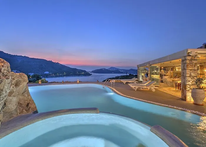 Eirini Luxury Hotel Villas