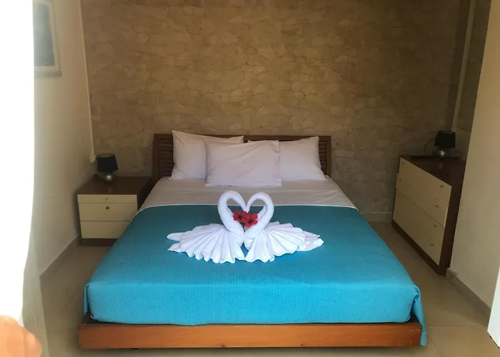 Metropolis Argostoli House/Villa With Garden & Pool-Jacuzzi