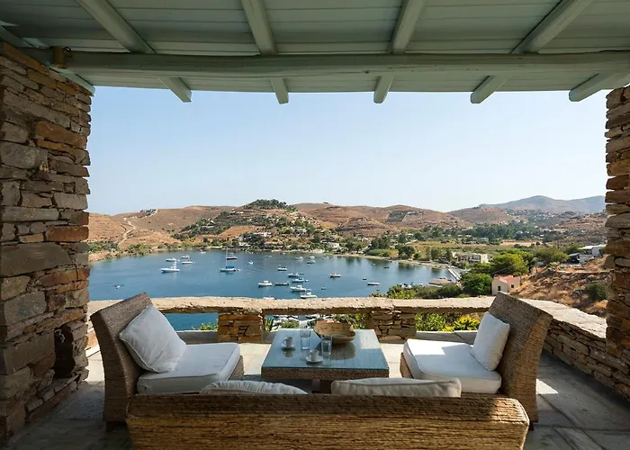 Vourkari Bayhouse