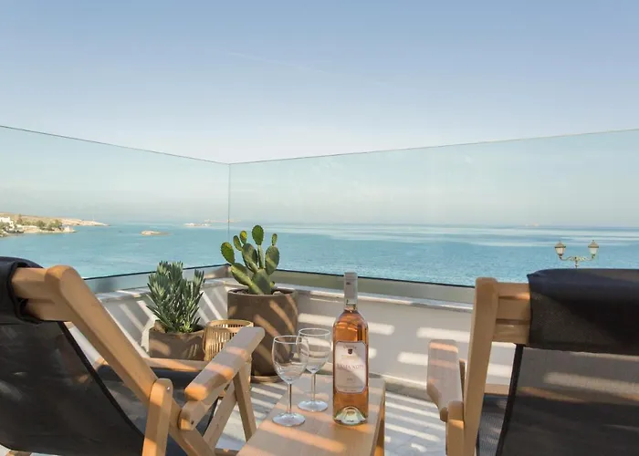 Satsi\'S Premium Seascape-2 Min From The Beach&Town