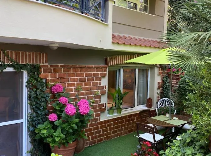 Paneon Apartments