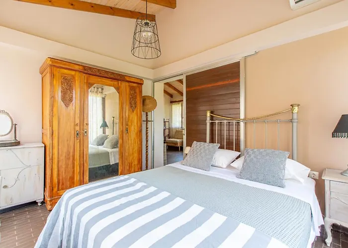 Anna\'S Sea House Near To A Sandy Beach!