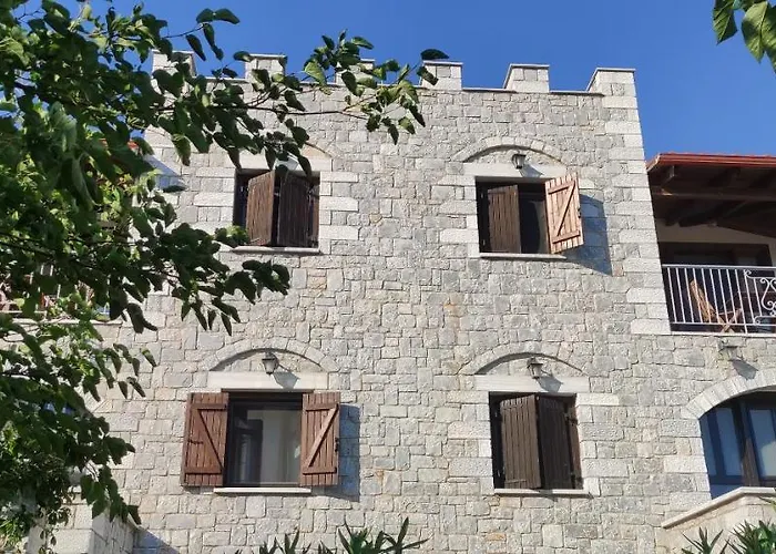 Atha-Tina:Traditional Stone Homes