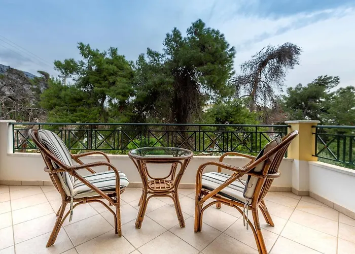 J Studios - Kineta Seaside Retreats