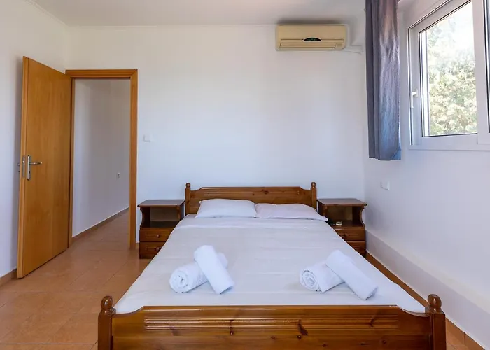 Plastiras Sea View Apartments