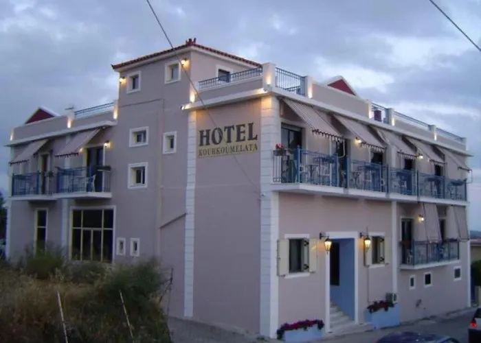 Hotel Kourkoumelata