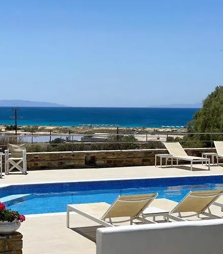 Dina Naxos Studios