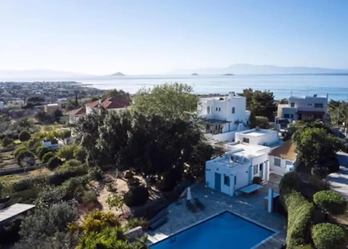 Villa Calypso, Idyllique Villa Avec Piscine Et Vue Mer