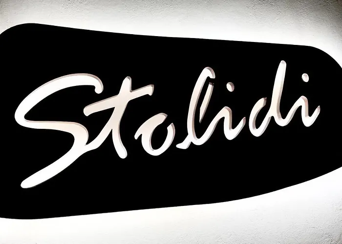 Stolidi