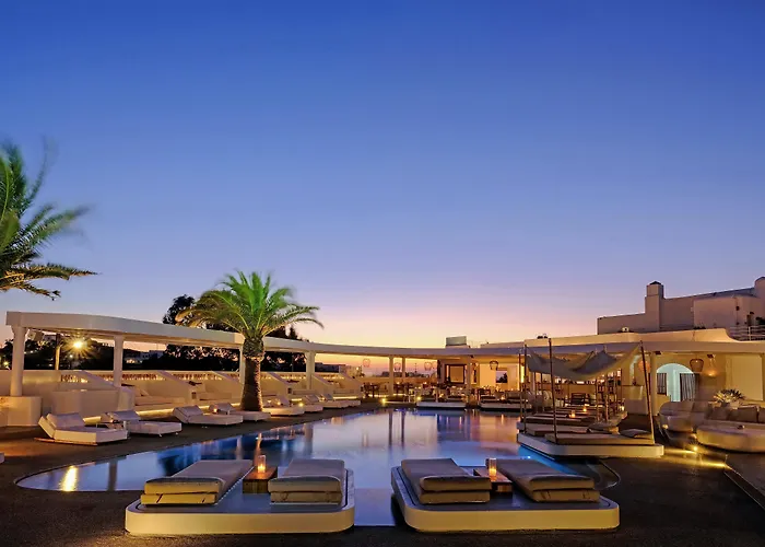 Andronikos Hotel (Adults Only)