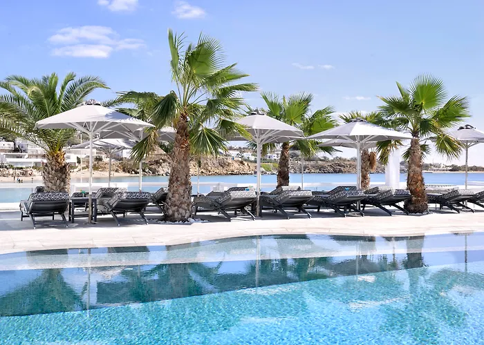 Petinos Beach Hotel