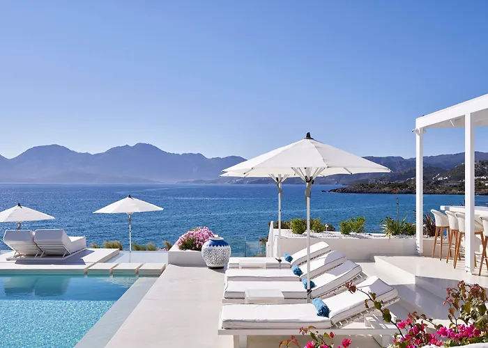 The Island Concept Luxury Boutique Hotel Heated Pool