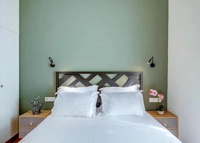 The Heart Of Syra - Your Home In Ermoupolis