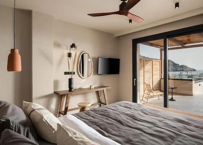 Kymani Boutique Hotel & Suites