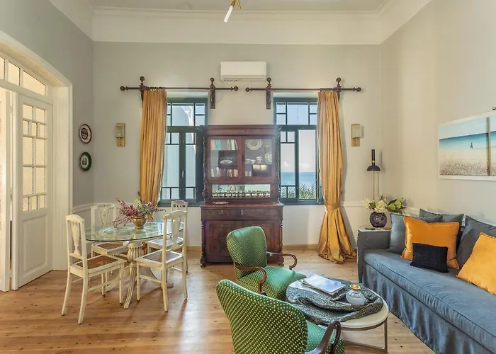Camara Suites