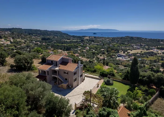 Vivian\'S Residence Endless View