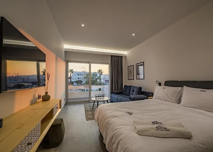 Ela Apartments