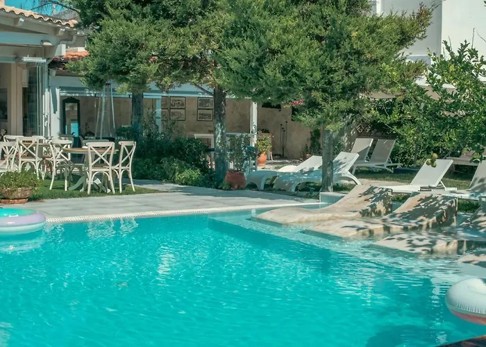 Georgia\'S Garden By Omilos Hotels
