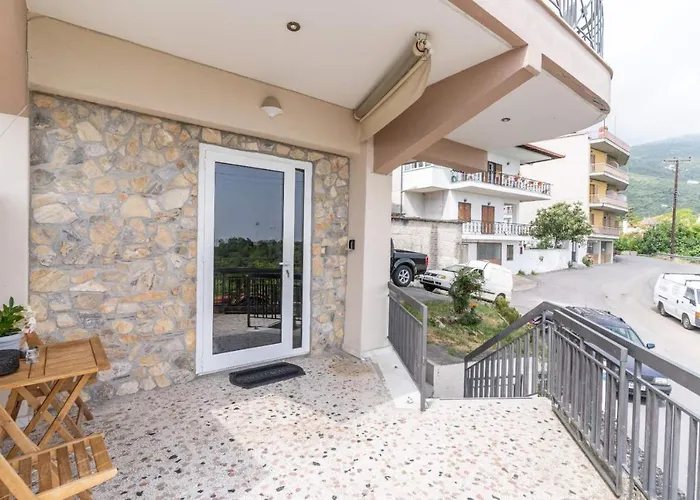 Veranda 2-Guest Apartment